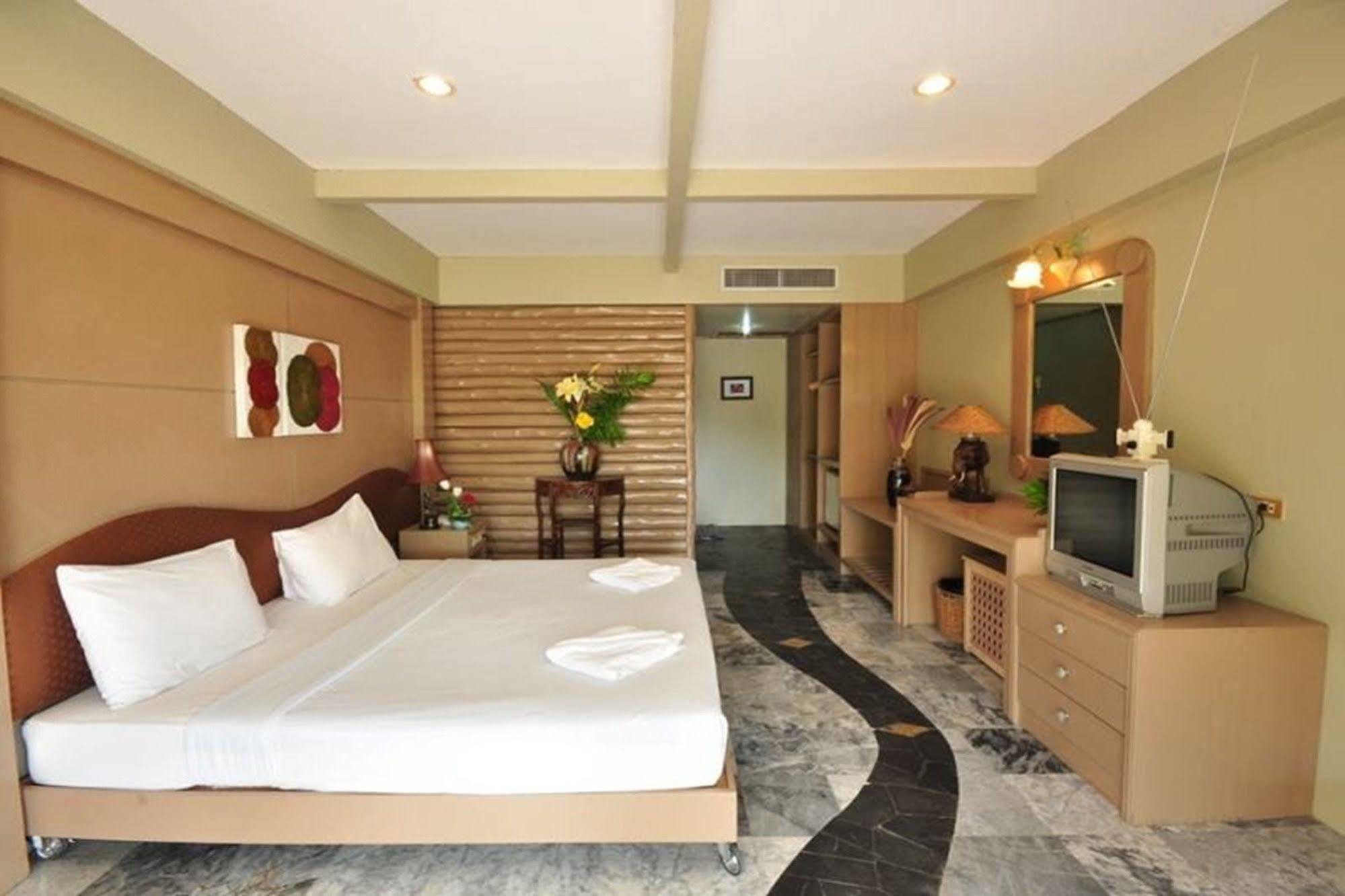 Rockgarden Beach Resort Mae Phim Zewnętrze zdjęcie
